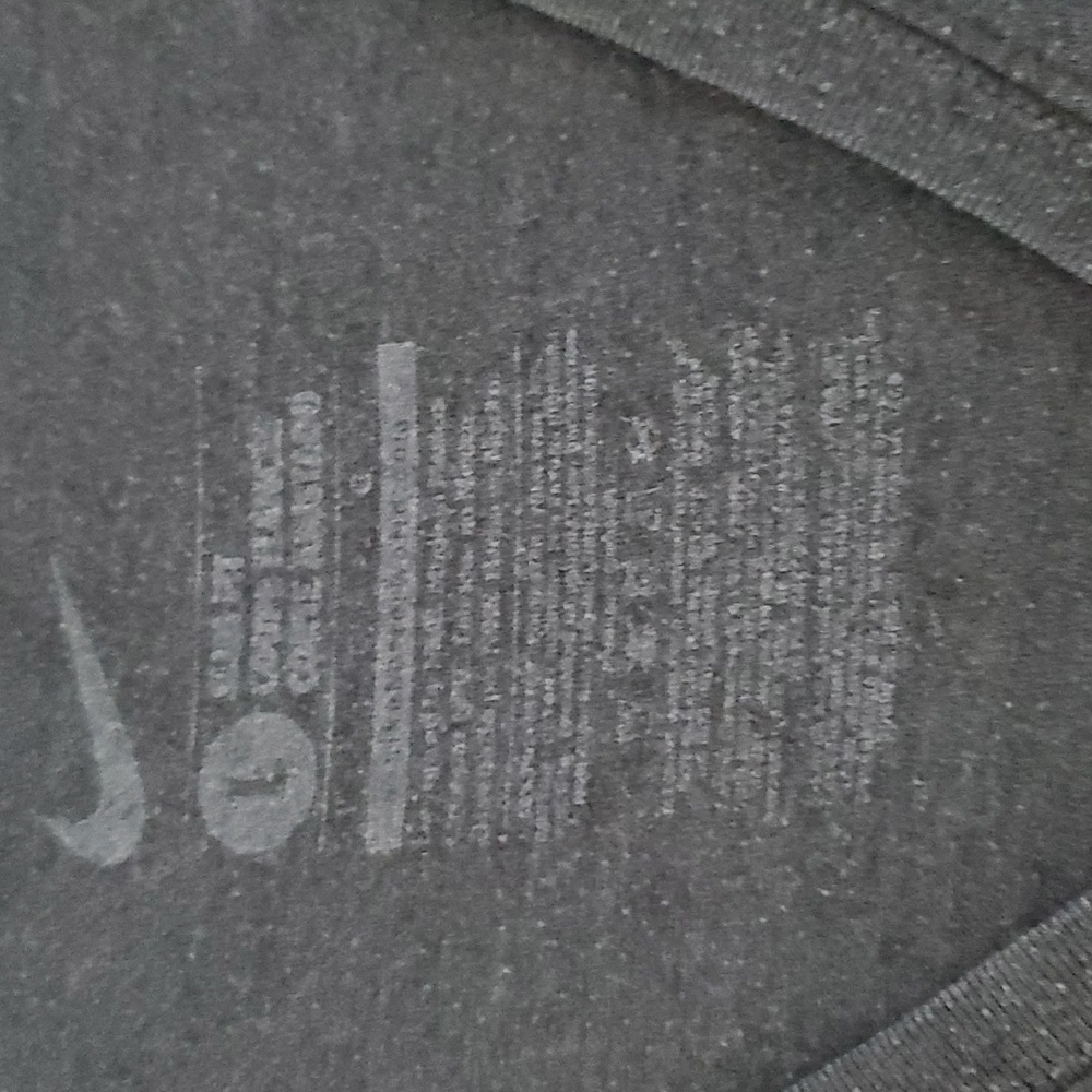 Giants tee - Picture 2 of 2